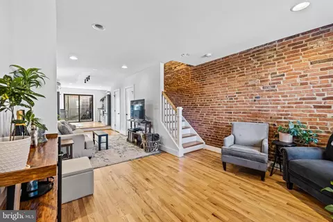 901 S Streeper St, Baltimore, MD 21224 photo 5