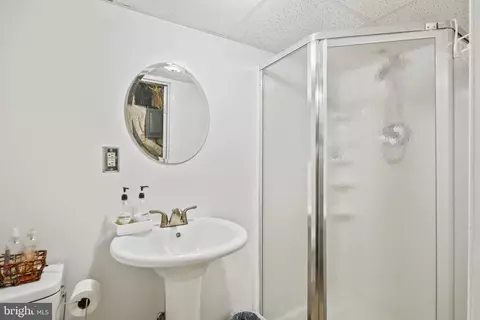 3904 Fairfax Rd, Baltimore, MD 21216 photo 32