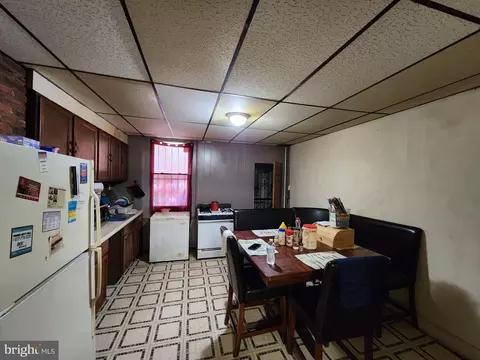 3104 E Monument St, Baltimore, MD 21205 photo 4