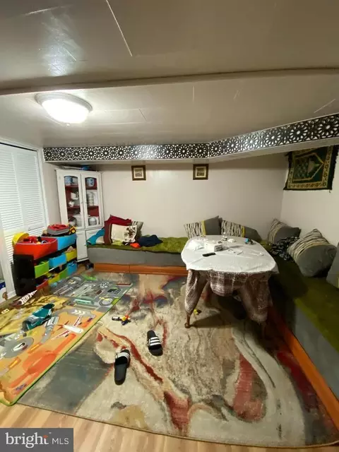 821 Umbra St, Baltimore, MD 21224 photo 5
