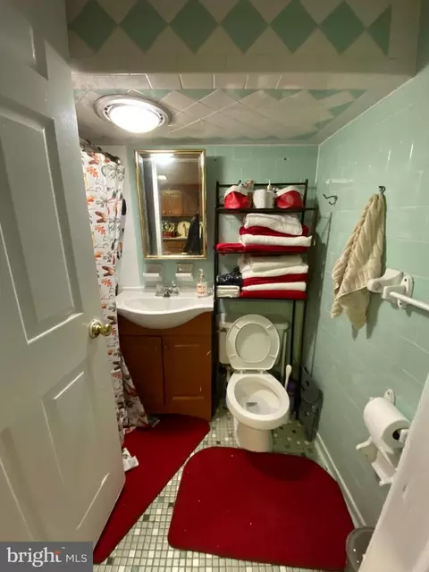 821 Umbra St, Baltimore, MD 21224 photo 9