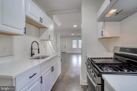 4112 Saint Thomas Ave, Baltimore, MD 21206 photo 7