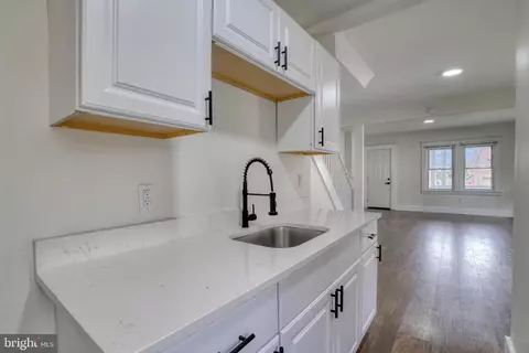 4112 Saint Thomas Ave, Baltimore, MD 21206 photo 9