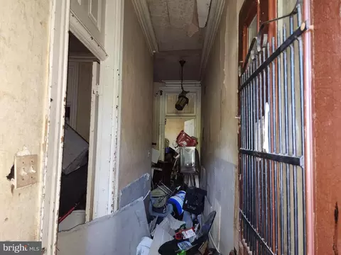 623 Pitcher St, Baltimore, MD 21217 photo 2