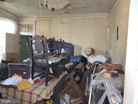 623 Pitcher St, Baltimore, MD 21217 photo 4