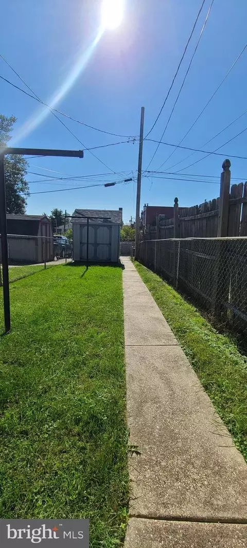 Undisclosed, Baltimore, MD 21229 photo 14