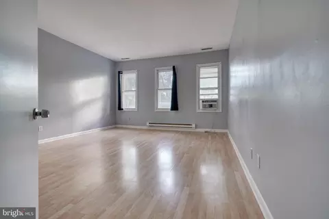 322 N Paca St, Baltimore, MD 21201 photo 24