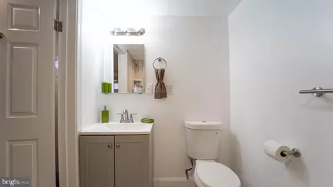 2837 E Federal St, Baltimore, MD 21213 photo 34
