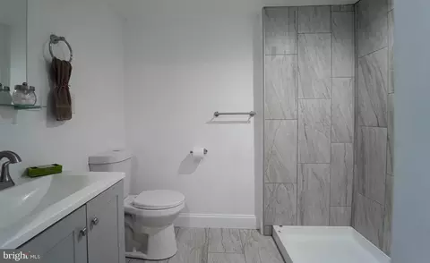 2837 E Federal St, Baltimore, MD 21213 photo 32