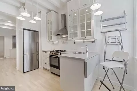 Kitchen - 845 S Bond St, Baltimore, MD 21231 photo 2 of 9