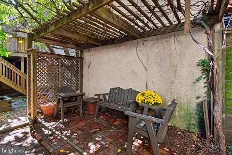 Exterior - 845 S Bond St, Baltimore, MD 21231 photo 6 of 18