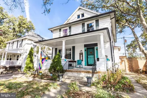 4223 Harcourt Rd, Baltimore, MD 21214