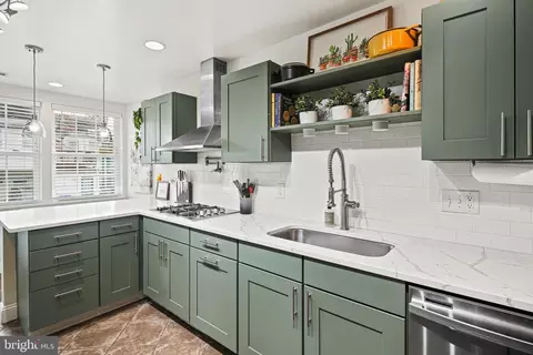 1615 Covington St, Baltimore, MD 21230 photo 3