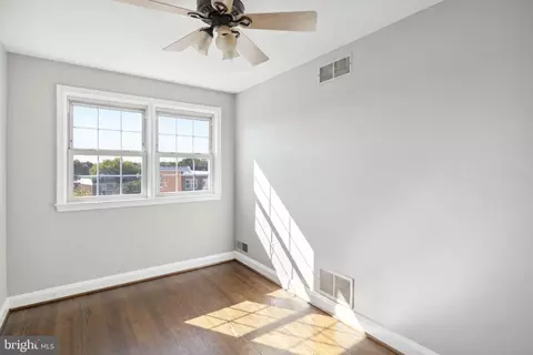 4248 Elsa Ter, Baltimore, MD 21211 photo 13