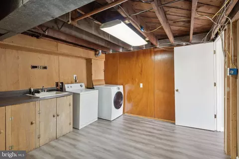 4248 Elsa Ter, Baltimore, MD 21211 photo 22