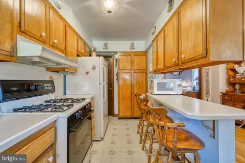 4131 Shannon Dr, Baltimore, MD 21213 photo 30