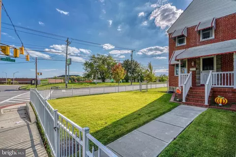 4131 Shannon Dr, Baltimore, MD 21213 photo 3