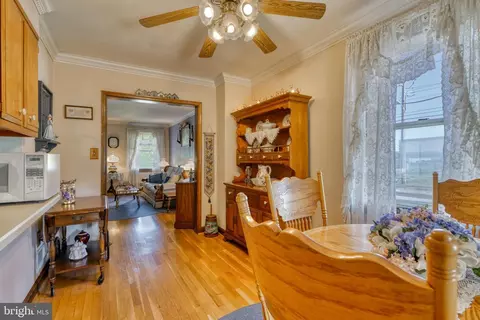 4131 Shannon Dr, Baltimore, MD 21213 photo 24