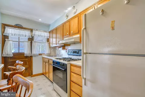 4131 Shannon Dr, Baltimore, MD 21213 photo 33