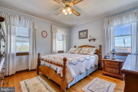 4131 Shannon Dr, Baltimore, MD 21213 photo 35
