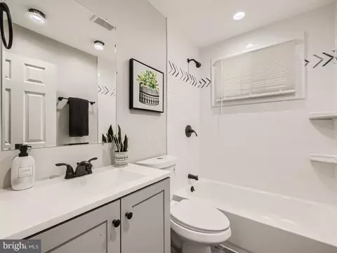 5302 Chrysler, Baltimore, MD 21207 photo 16