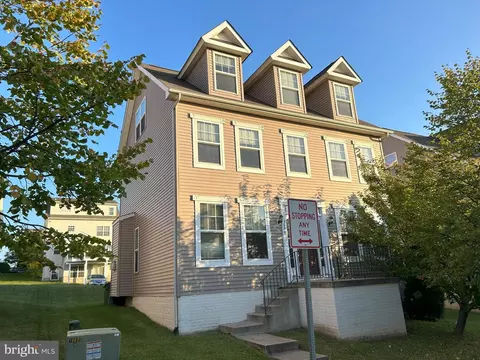 5406 Parkside Pl, Baltimore, MD 21206 photo 2
