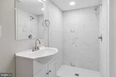 866 Whitmore Ave, Baltimore, MD 21216 photo 32