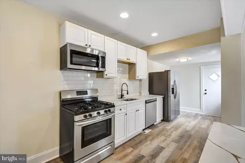 3914 Greenmount Ave, Baltimore, MD 21218 photo 9