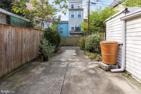 314 S Wolfe St, Baltimore, MD 21231 photo 34