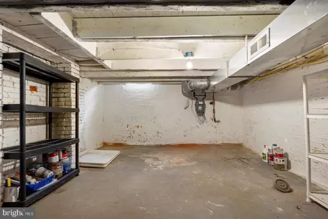 314 S Wolfe St, Baltimore, MD 21231 photo 33