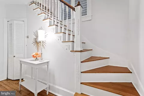 221 Alpine Rd, Baltimore, MD 21210 photo 25