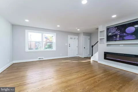 1714 Ingram Rd, Baltimore, MD 21239 photo 4