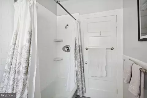 3938 Cloverhill Rd, Baltimore, MD 21218 photo 19
