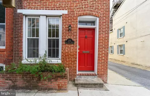 213 E Cross St, Baltimore, MD 21230 photo 3