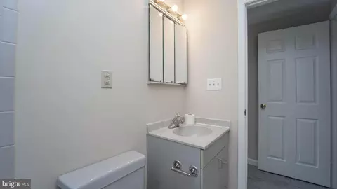 213 E Cross St, Baltimore, MD 21230 photo 22