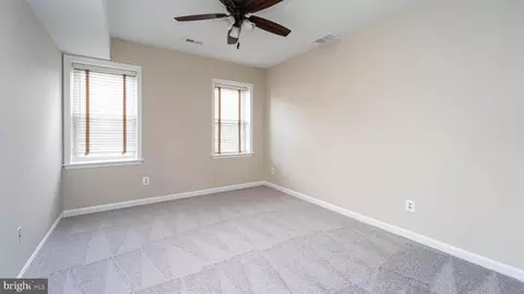 213 E Cross St, Baltimore, MD 21230 photo 18