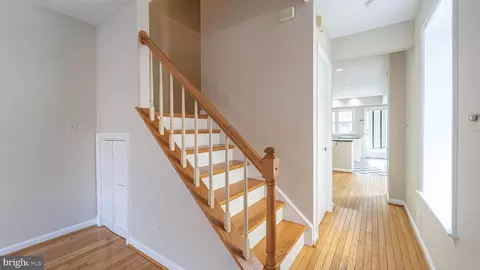 213 E Cross St, Baltimore, MD 21230 photo 11