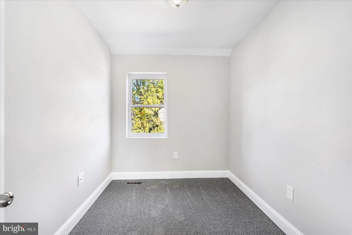 1336 Silverthorne Rd, Baltimore, MD 21239 photo 26