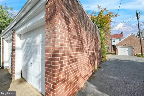 3301 Barrington Rd, Baltimore, MD 21215 photo 46