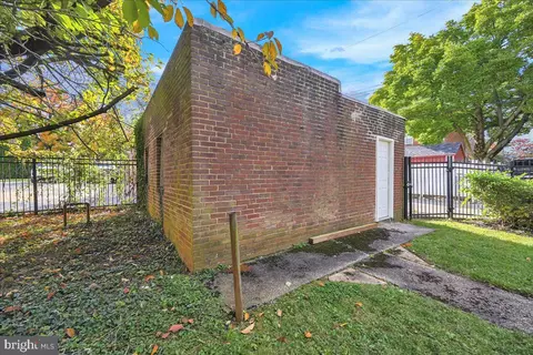 3301 Barrington Rd, Baltimore, MD 21215 photo 45