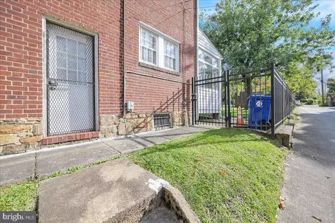 3301 Barrington Rd, Baltimore, MD 21215 photo 43