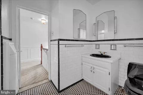 3301 Barrington Rd, Baltimore, MD 21215 photo 36