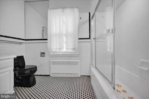 3301 Barrington Rd, Baltimore, MD 21215 photo 35