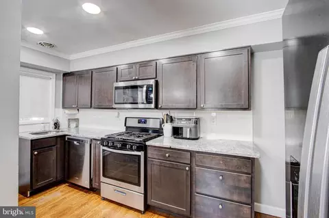 36 Mardrew Rd, Baltimore, MD 21229 photo 12