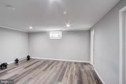 36 Mardrew Rd, Baltimore, MD 21229 photo 16