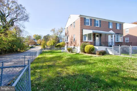 36 Mardrew Rd, Baltimore, MD 21229 photo 3