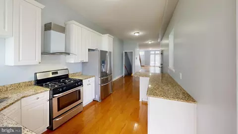 1826 N Caroline St, Baltimore, MD 21213 photo 4