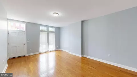 1826 N Caroline St, Baltimore, MD 21213 photo 5