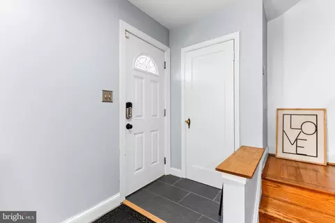 2214 Hamilton Ave, Baltimore, MD 21214 photo 10