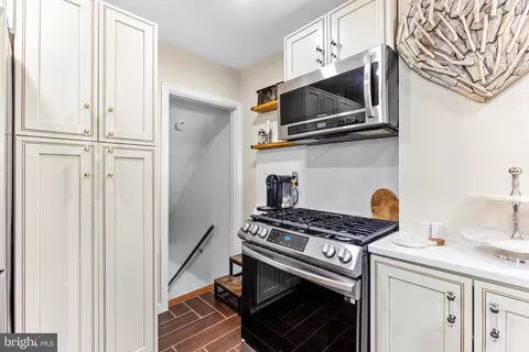 2214 Hamilton Ave, Baltimore, MD 21214 photo 27